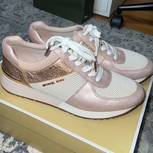 MICHAEL Michael Kors Allie Trainer Sneaker Size 8
